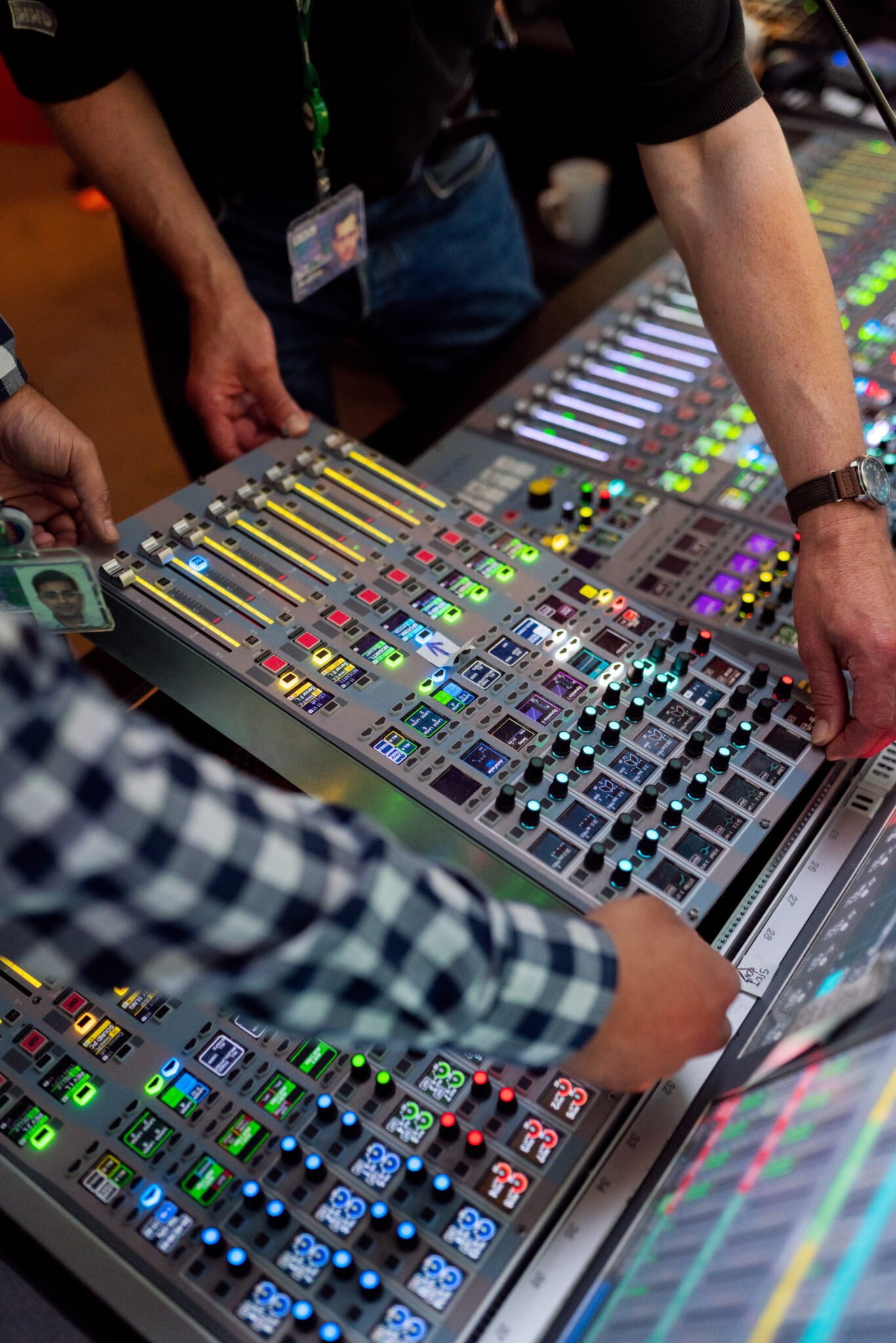 6 Best Digital Sound Board For Churches Size & Budget